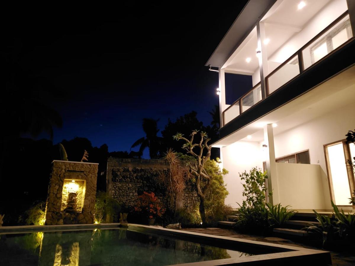 Utama Villas Beach Front Candidasa Exterior foto